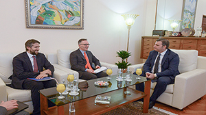 Guvernatori Sejko pret në takim Ambasadorin e Italisë në Shqipëri  SH T Z  Fabrizio Bucci
