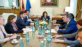 Guvernatori Sejko në takimin përmbyllës me përfaqësuesit e Misionit të Fondit Monetar Ndërkombëtar